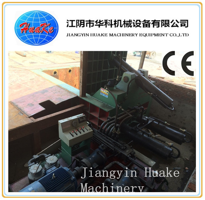 200 Ton Hydraulic Baler Machine, macchina di alluminio residua della stampa del residuo 2