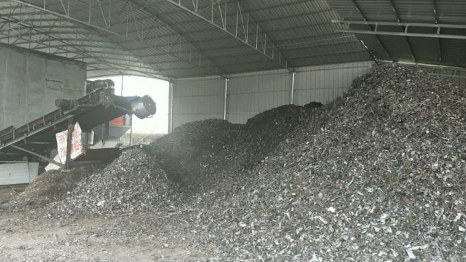Mini Scrap Metal Crusher su misura da vendere