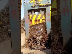 il taglio resistente idraulico del cavalletto della porcellana, rottama la macchina per il taglio di metalli