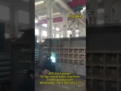 PLC Controllo di riciclaggio del metallo Baler Machine automatico 800Tons Potenza 700 * 700mm