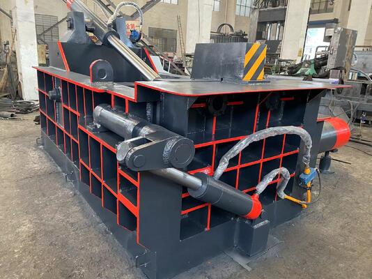 Acquistare Presse per rottami metallici idraulica Y81F-315 con pressione di 21 MPa e doppi motori da 45 kW online manufacture