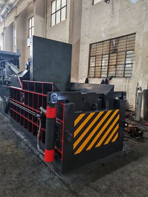 Acquistare La pressa per metalli ad alta densità Y81Q-250 garantisce una compressione uniforme del rottame online manufacture